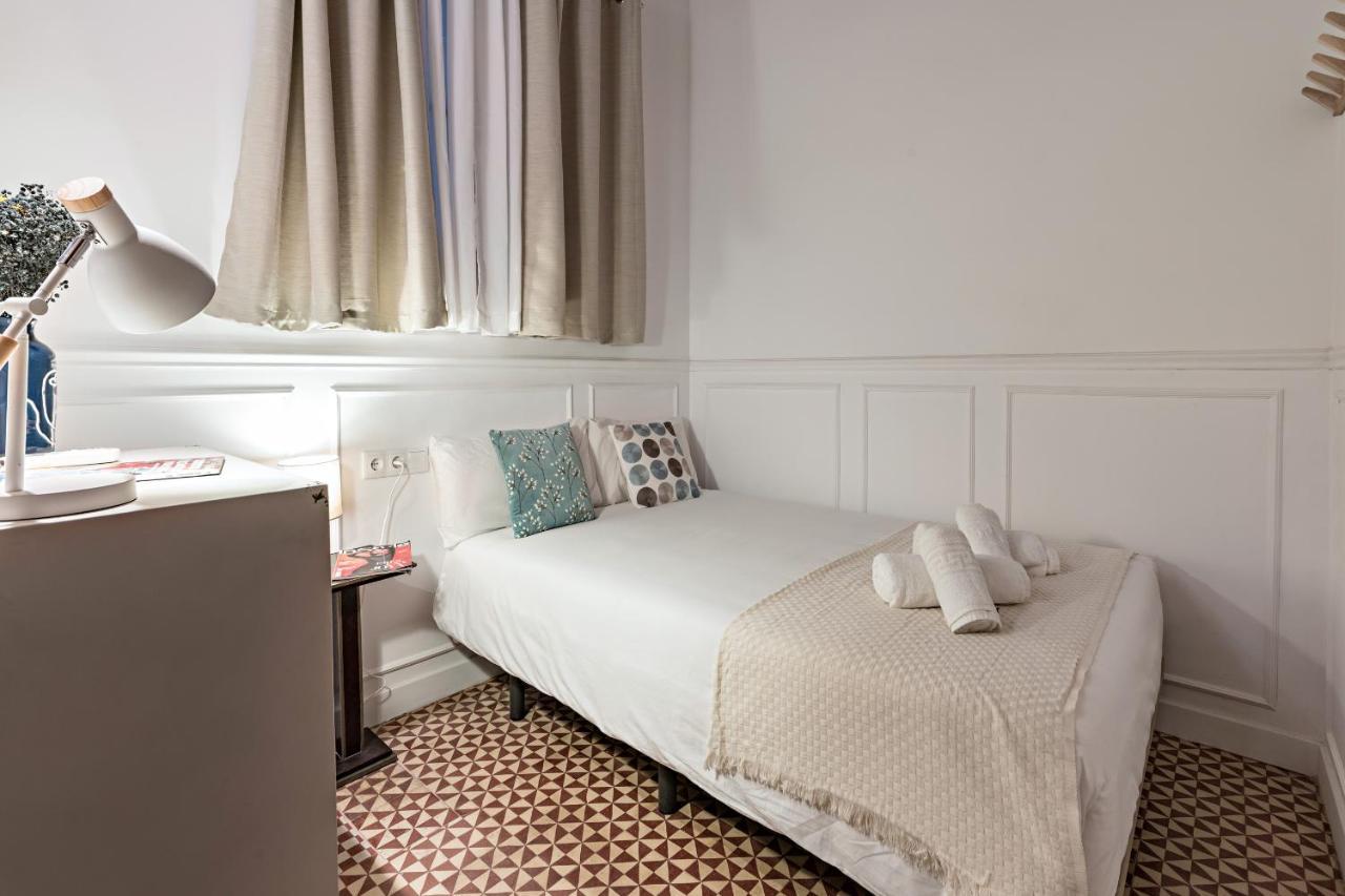 Habitat Apartments Grace Barcelona Bagian luar foto