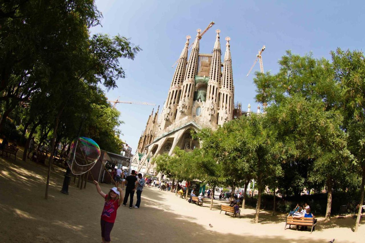 Habitat Apartments Grace Barcelona Bagian luar foto